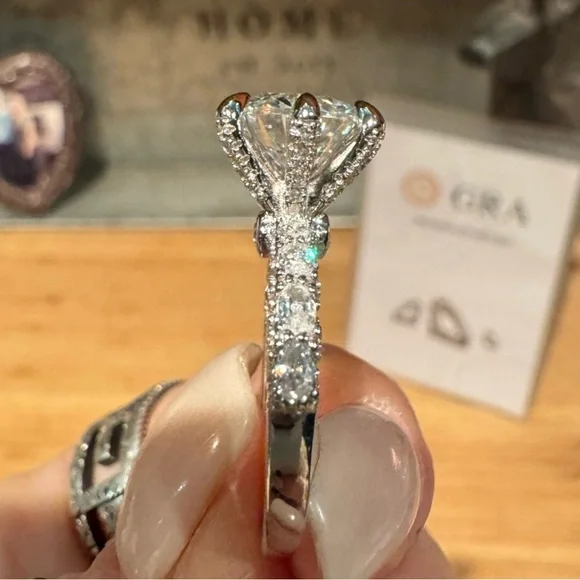 3 Carat Moissanite Ring Size 6 - Picture 9 of 9